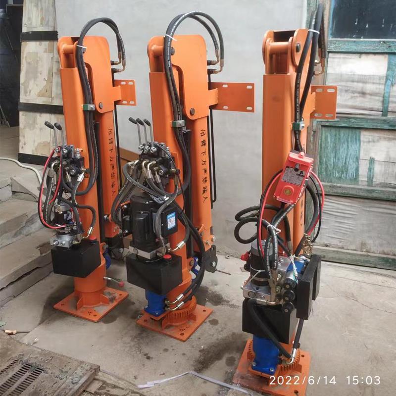 埔盐乡重汽蓝牌随车吊 3.2吨 国六动力强 液压驱动 农用自卸起重机